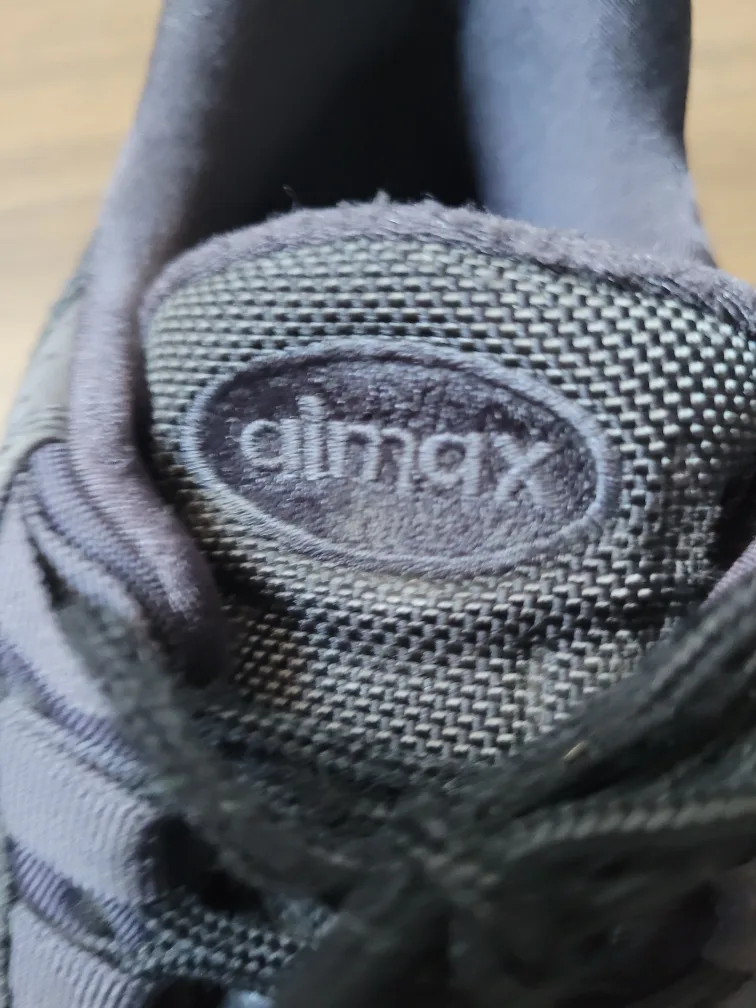 Nike Air Max image indicator(2)