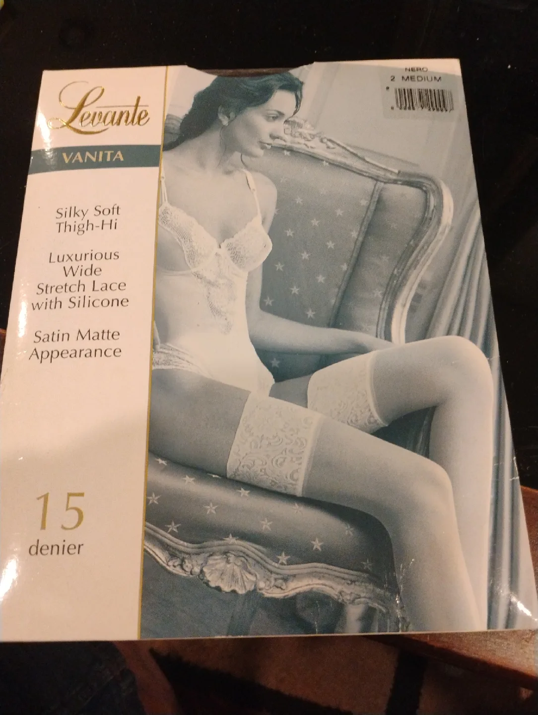 Levante Vanita Thigh-High Stockings image indicator(2)