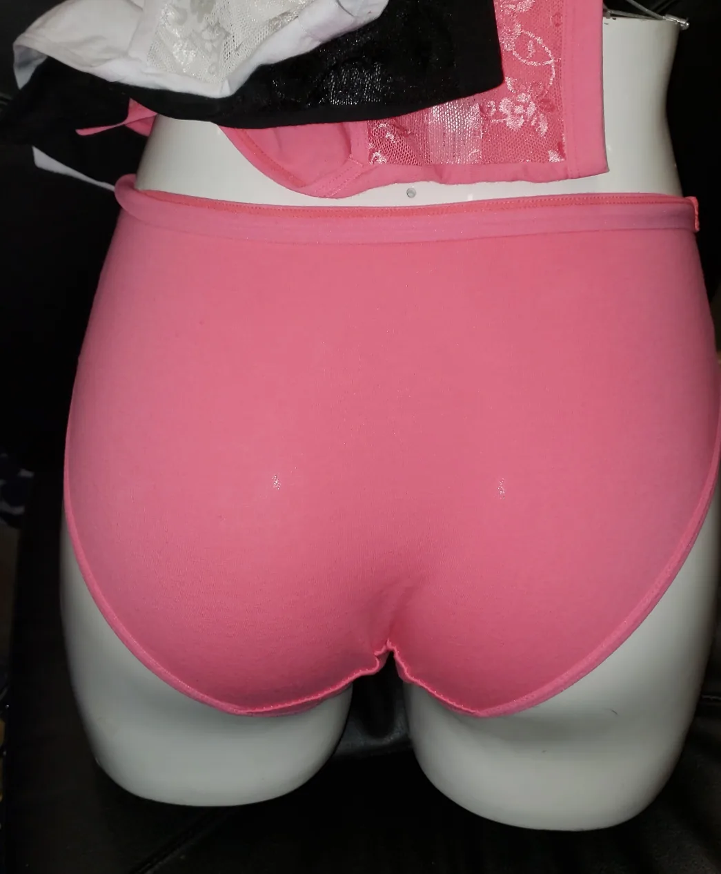 Women Torso Mannequin image indicator(5)