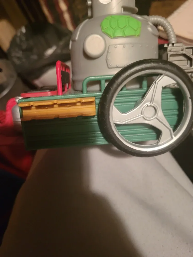 Teenage Mutant Ninja Turtles Party Wagon Toy image indicator(3)