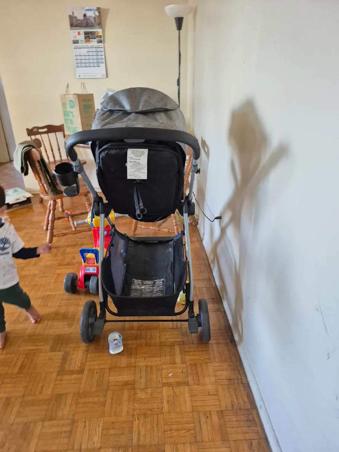 Evenflo Stroller - Great Condition! image indicator(2)