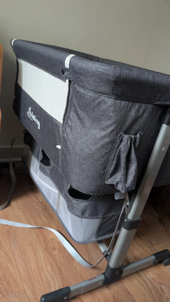 Dreaming Grey Bassinet with wheels and Canopy. image indicator(2)