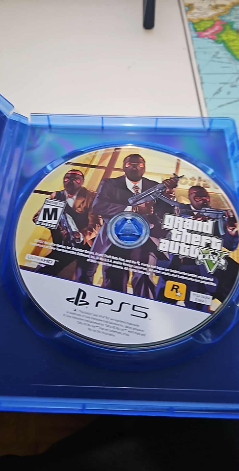 Grand Theft Auto V (GTA 5) - PS5 Game - photo 2