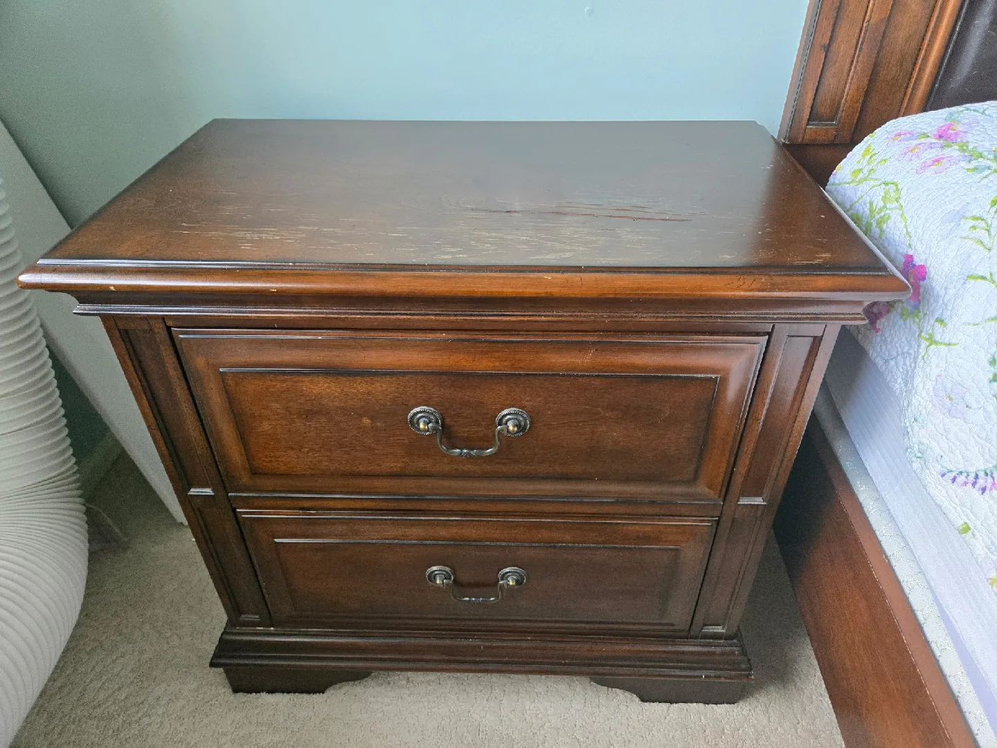 Dark Wood Bedroom Set - Dresser, Mirror, Nightstand, Bedframe image indicator(3)