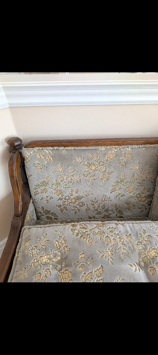 vintage sofa and chair set image indicator(3)
