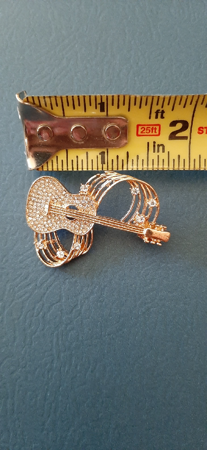 Guitar and Music Notes Brooch - photo 3