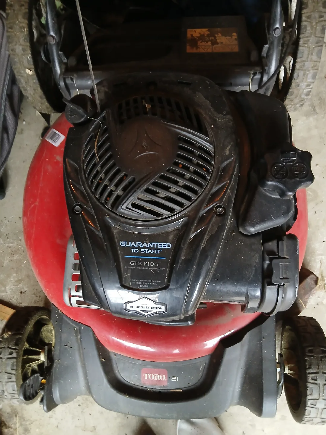 Toro 21" Recycler Lawn Mower image indicator(2)