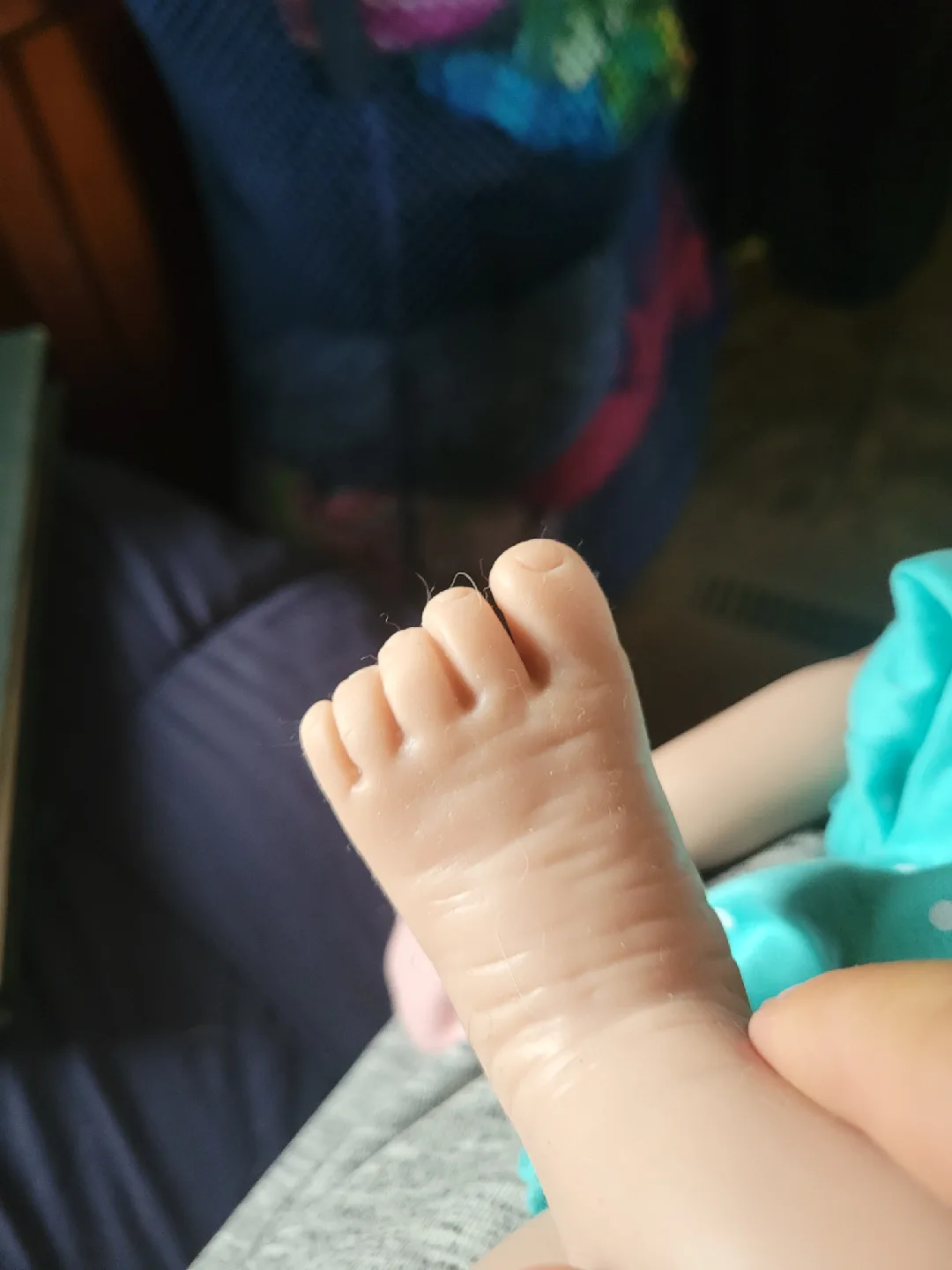 Vollence baby girl, fully silicon. And clothing lot image indicator(5)