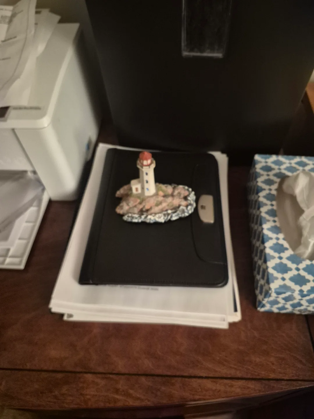 Lighthouse 🌊 Figurine image indicator(3)