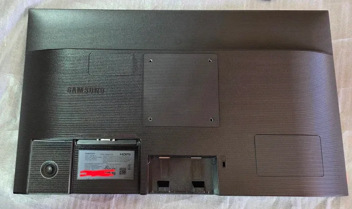 NEW - Samsung Monitor LS24T350FHNXZA 24in image indicator(10)