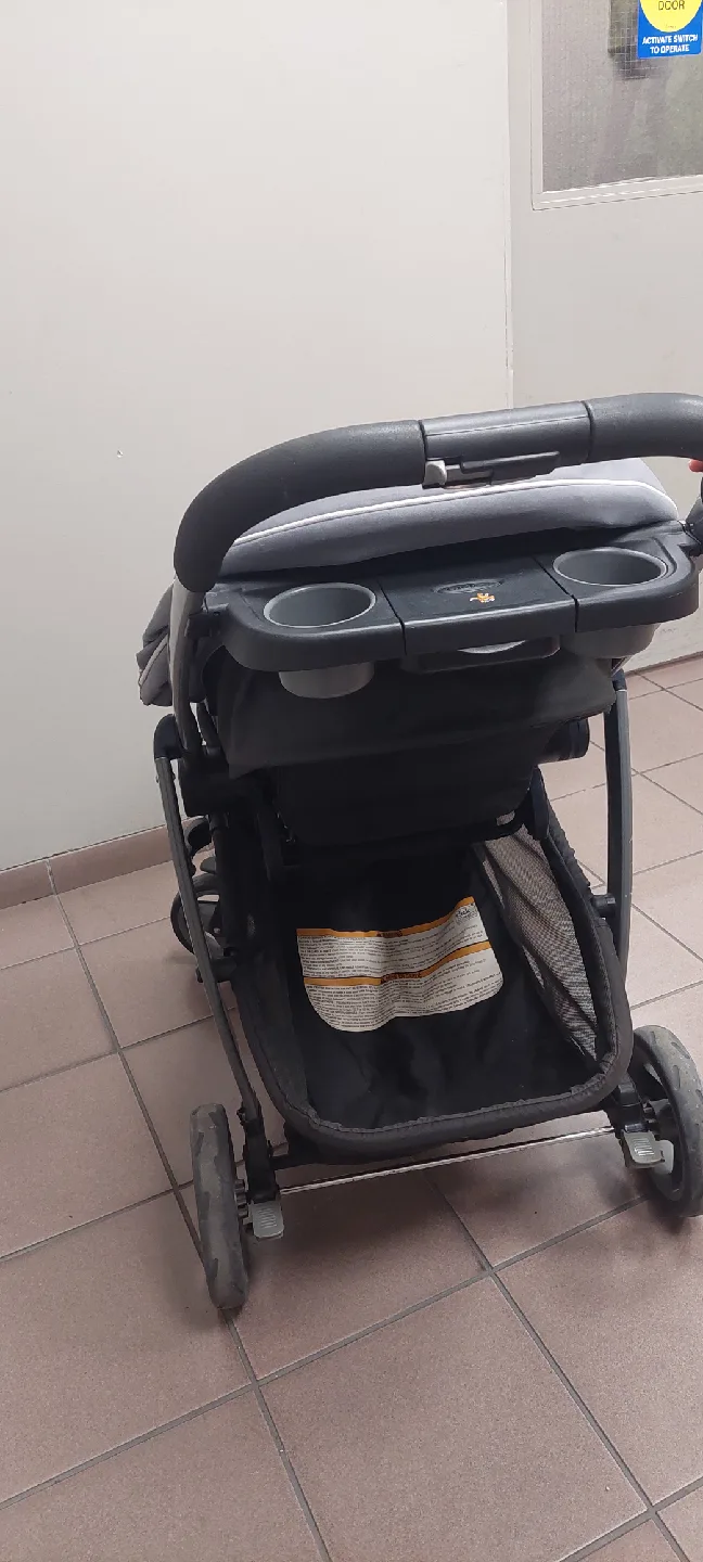 Graco Stroller - Excellent Condition! image indicator(6)