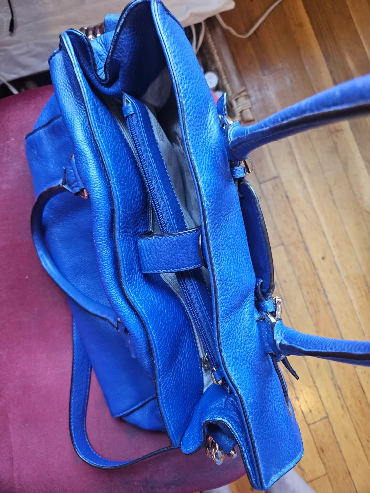 Michael Kors Blue Leather Tote Bag image indicator(6)