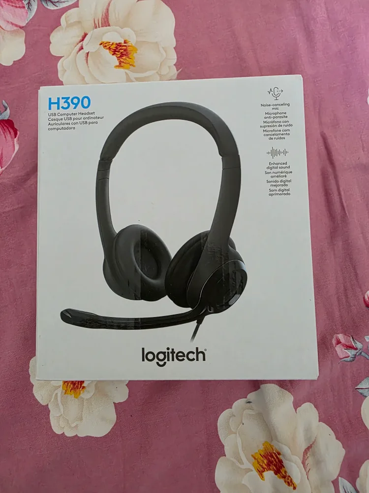 Logitech H390 USB Computer Headset with box thumbnail