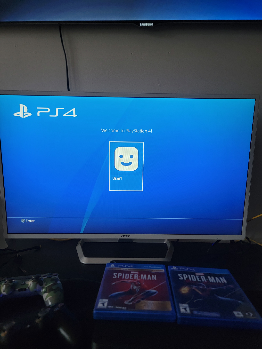 PlayStation 4 with Spider-Man Games - photo 4