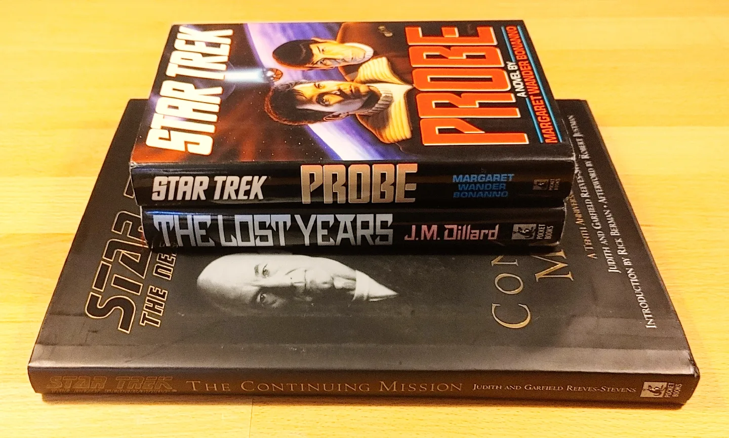 Star Trek Books image indicator(9)