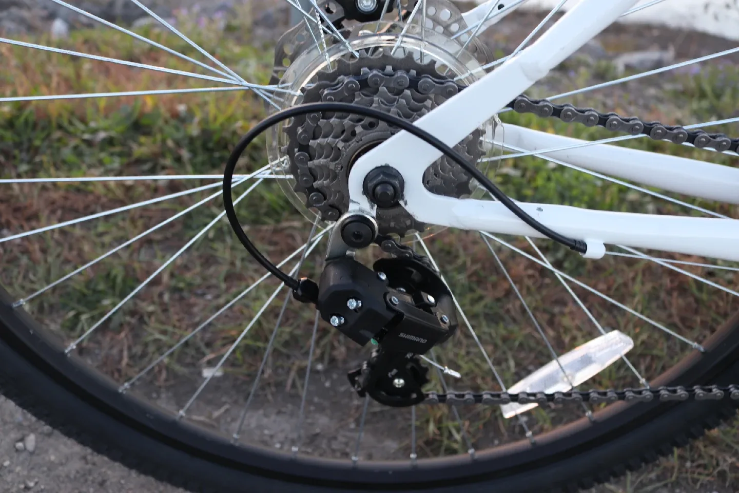 Adult mountain bike w/ free lock image indicator(6)