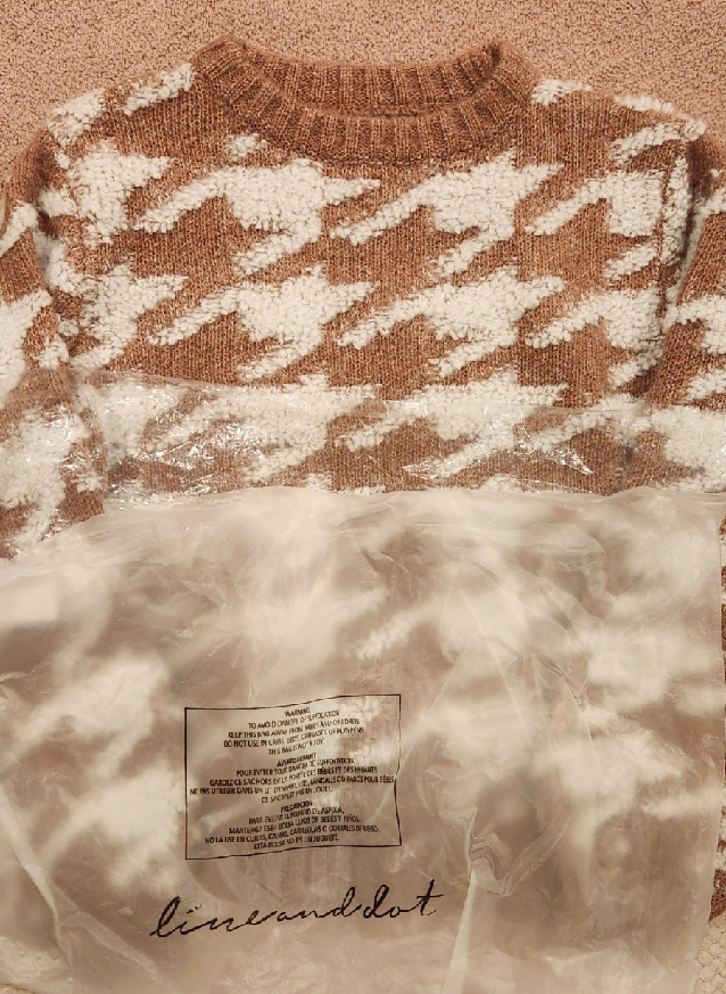 Line and Dot Houndstooth Sweater - photo 2