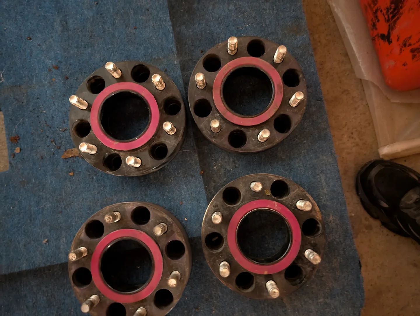 4 set of wheel spacers gm bolt pattern