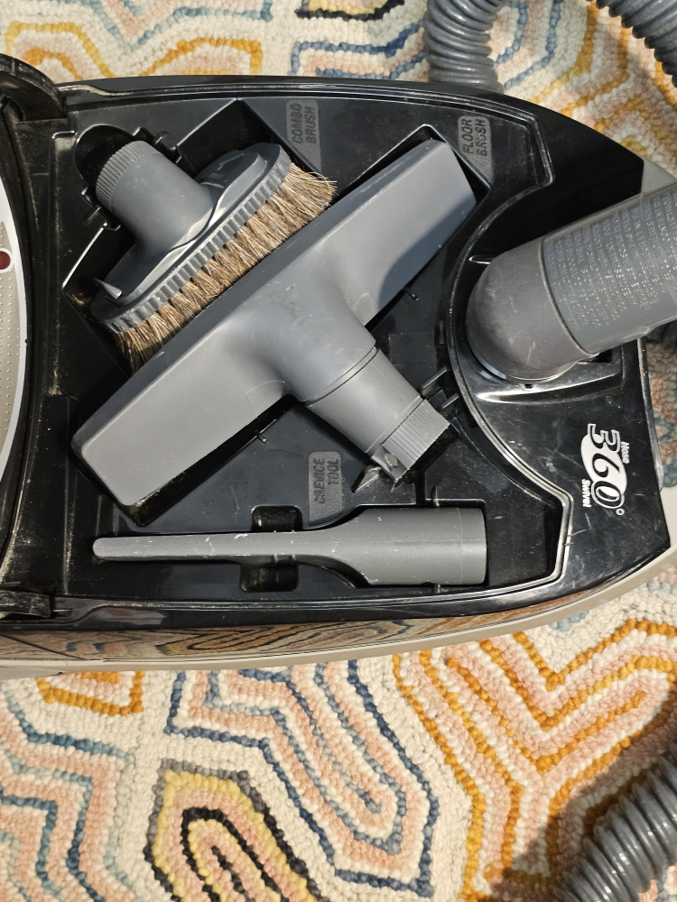 Kenmore Progressive True HEPA Vacuum - photo 4