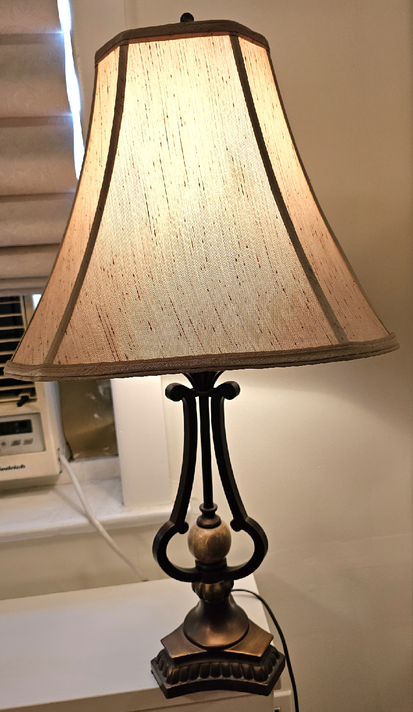 Antique brass table lamps / Beautiful! - photo 4