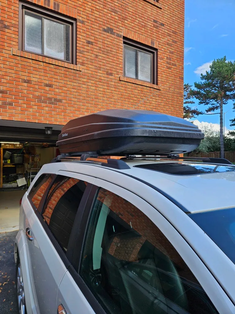 SportRack Vista XL Cargo Box image indicator(2)