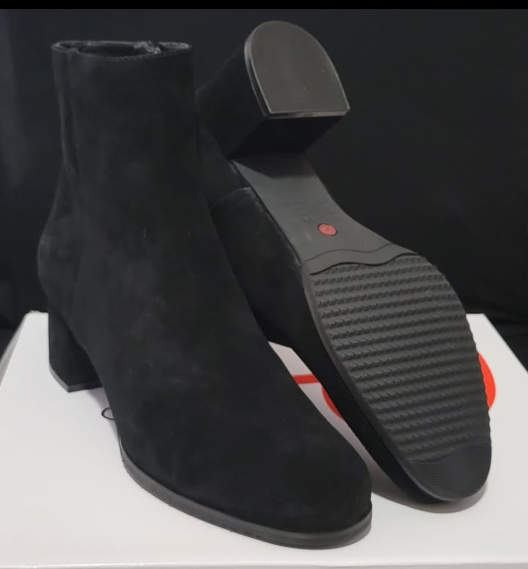 Blondo Waterproof Black Suede Ankle Boots - photo 4