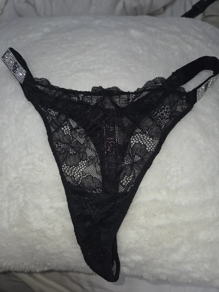 undies image indicator(7)