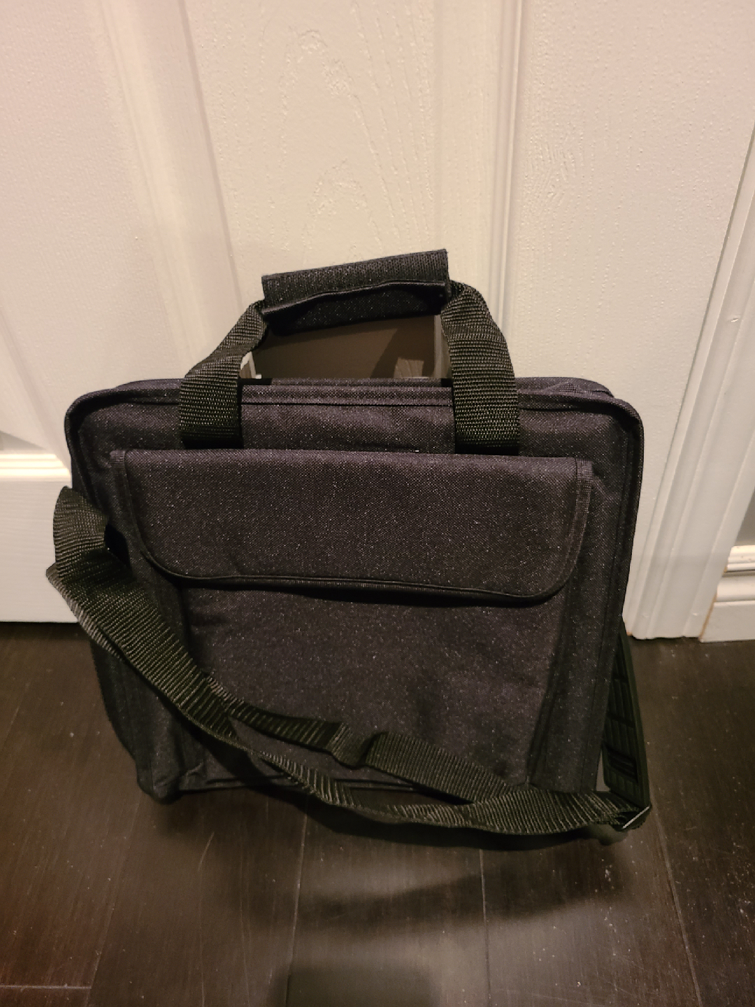 🥕Black Laptop/Tablet Bag