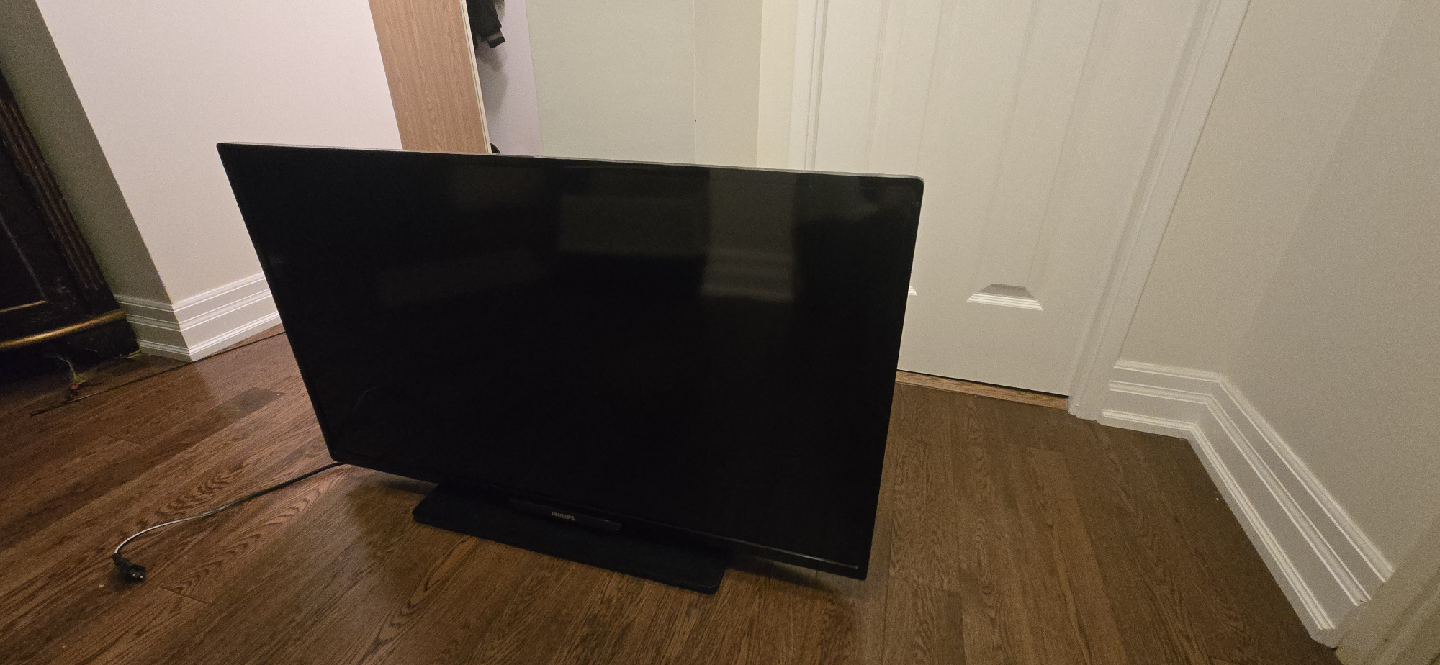 Philips TV  42" & Amazon Firestick