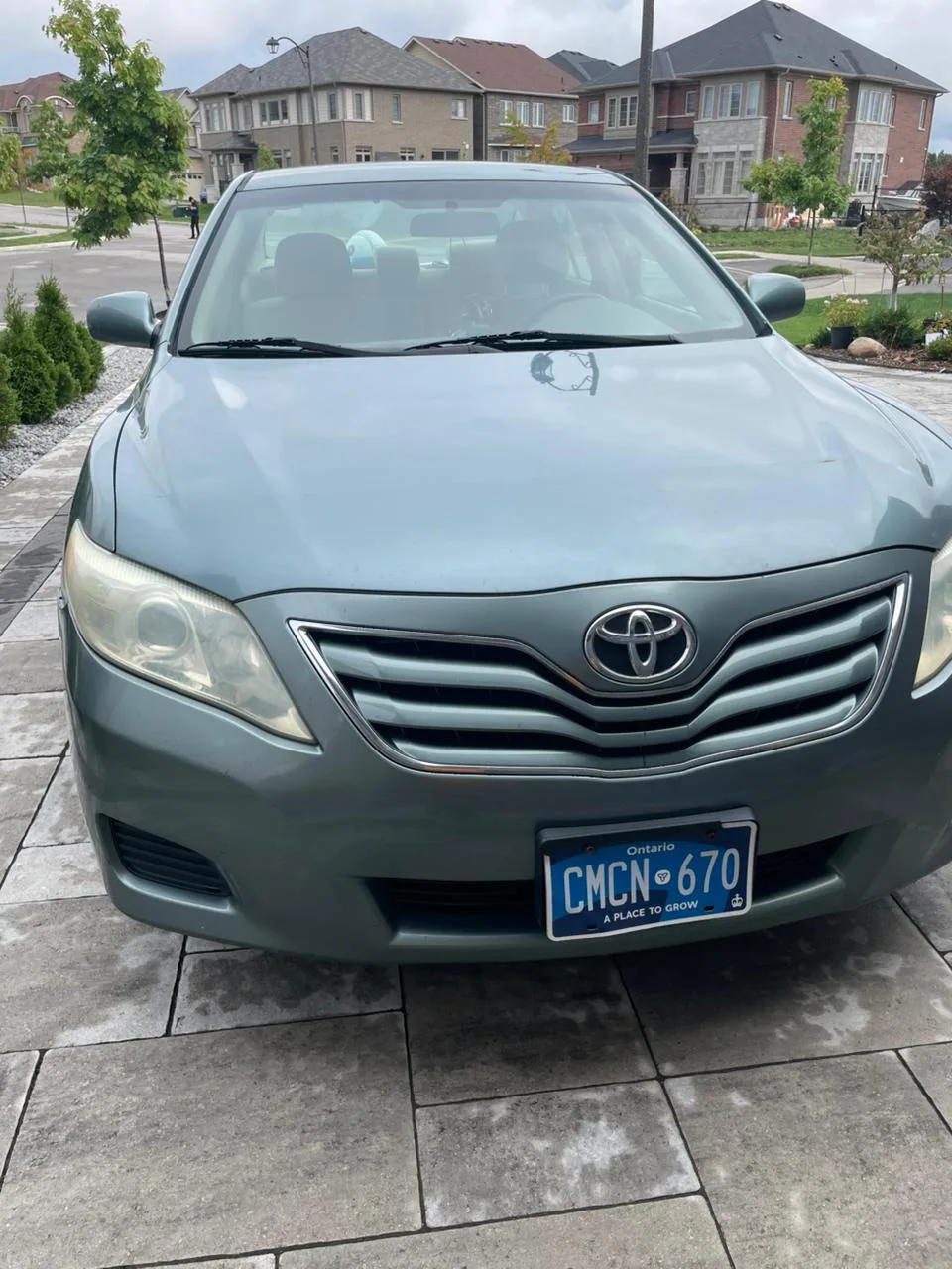 Powerful Toyota Camry Sedan - Green image indicator(4)