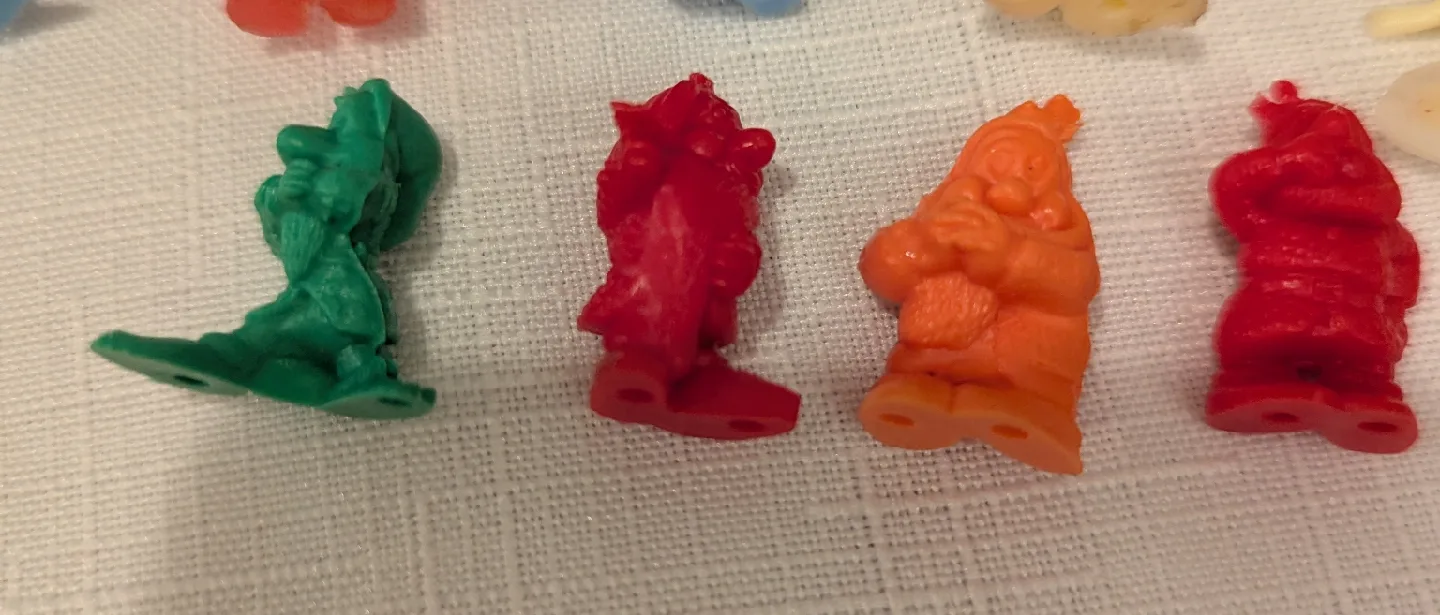 Vintage 1970s cereal box mini Figures image indicator(6)