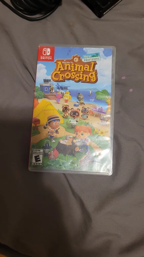 Animal Crossing: New Horizons CASE ONLY. NO GAME. image indicator(2)