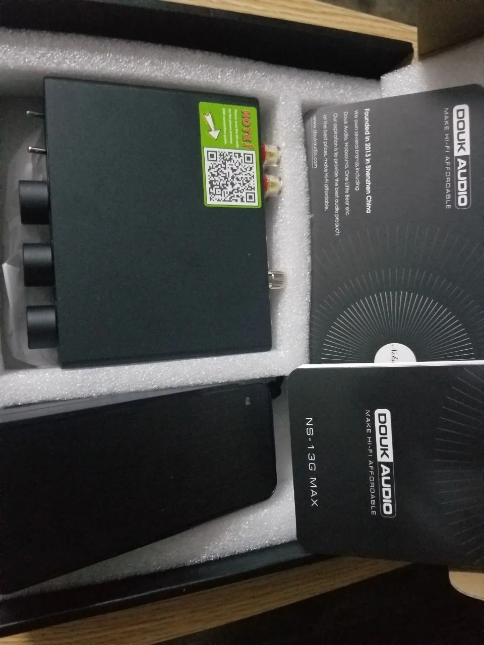 Compact Hi Fi Stereo Amplifier w/ FREE items image indicator(3)