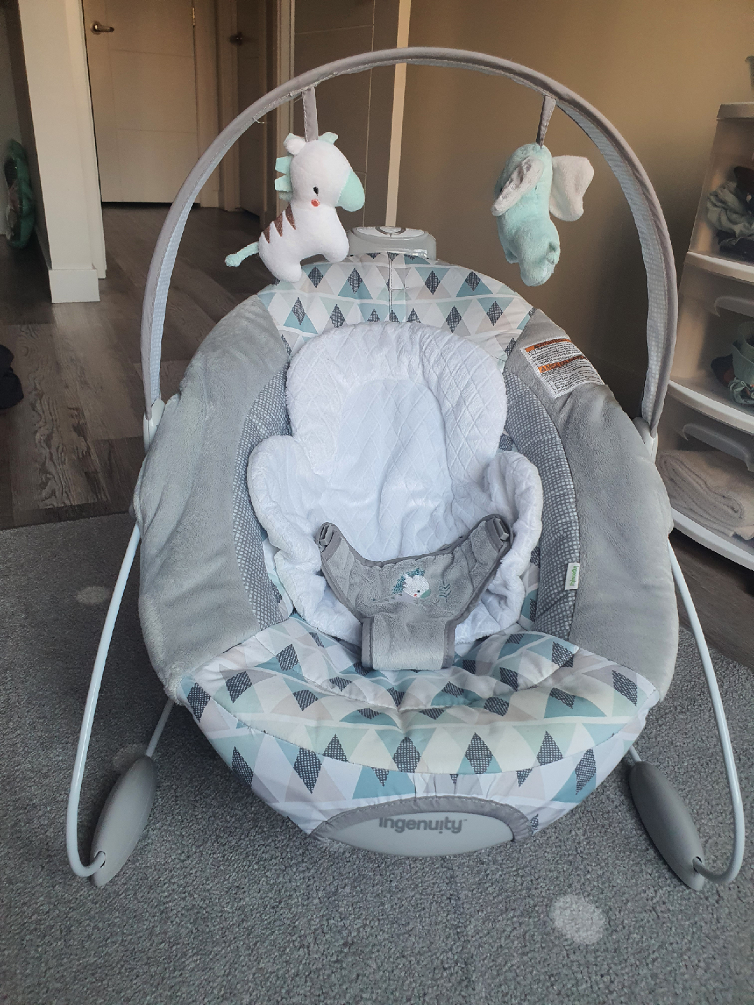 Ingenuity Baby Bouncer with Toys - photo 3