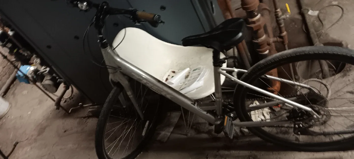 Trek Verve 2 Hybrid Bike image indicator(2)