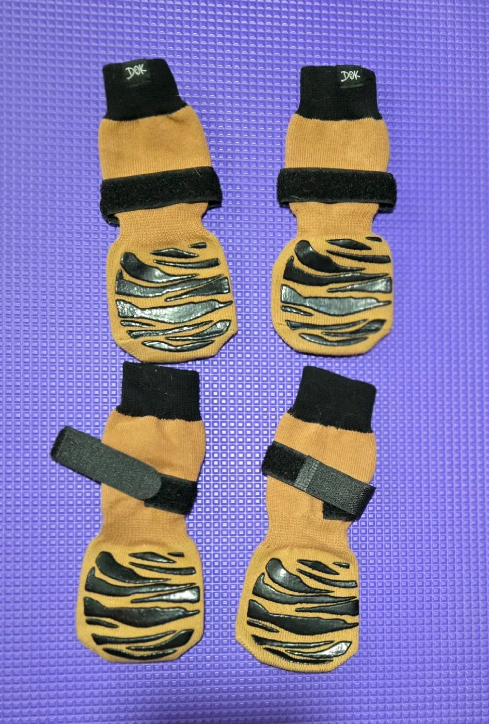 Grip Socks for Dogs image indicator(7)