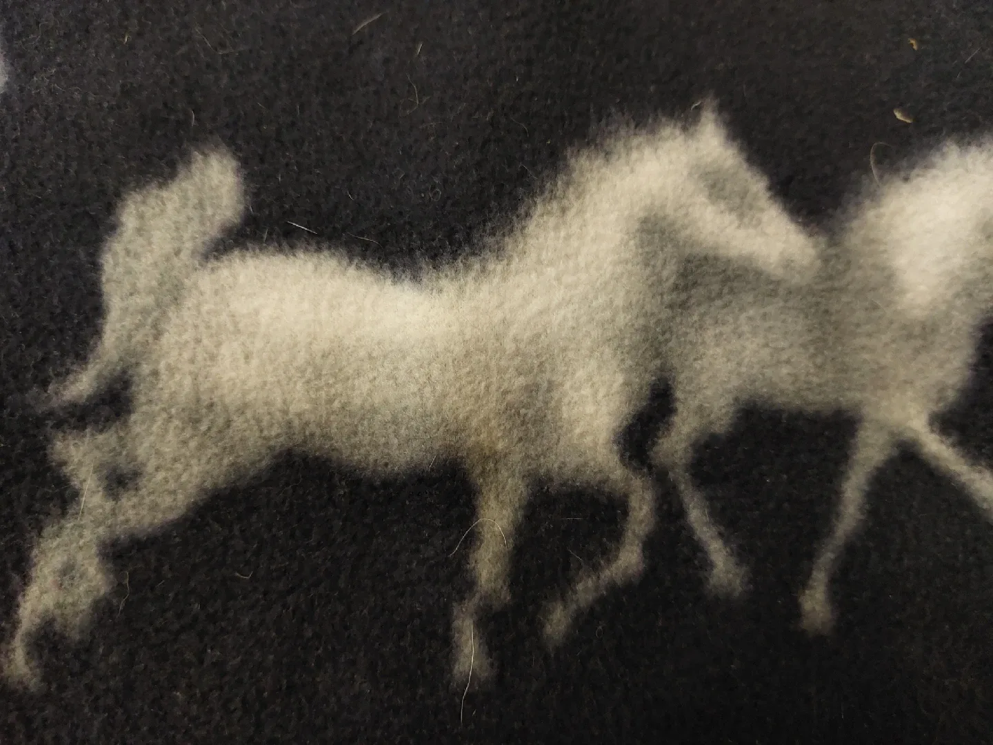 Fkeece Horse Print lap Blanket image indicator(2)