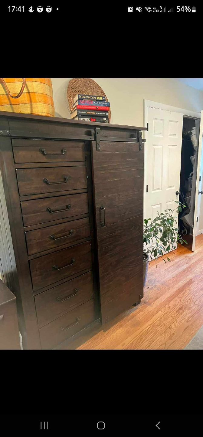 wood dressers