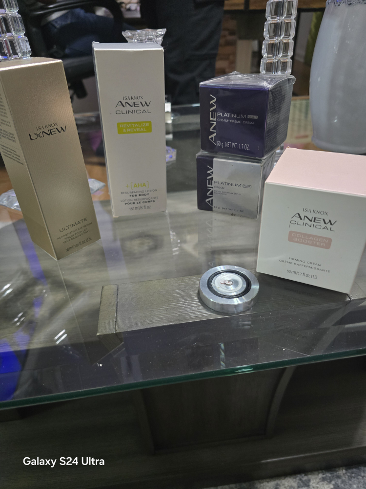 Isaknox Anew Clinical Lotions & Creams - photo 2