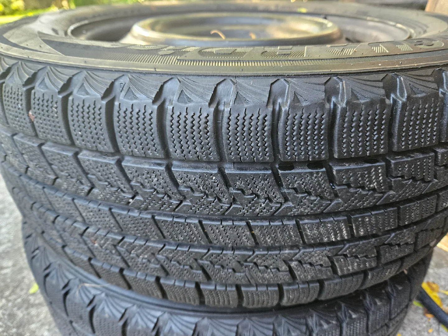 Honda civic, accord winter tires and rims. 215/60/16, 5 x 114.3 image indicator(8)