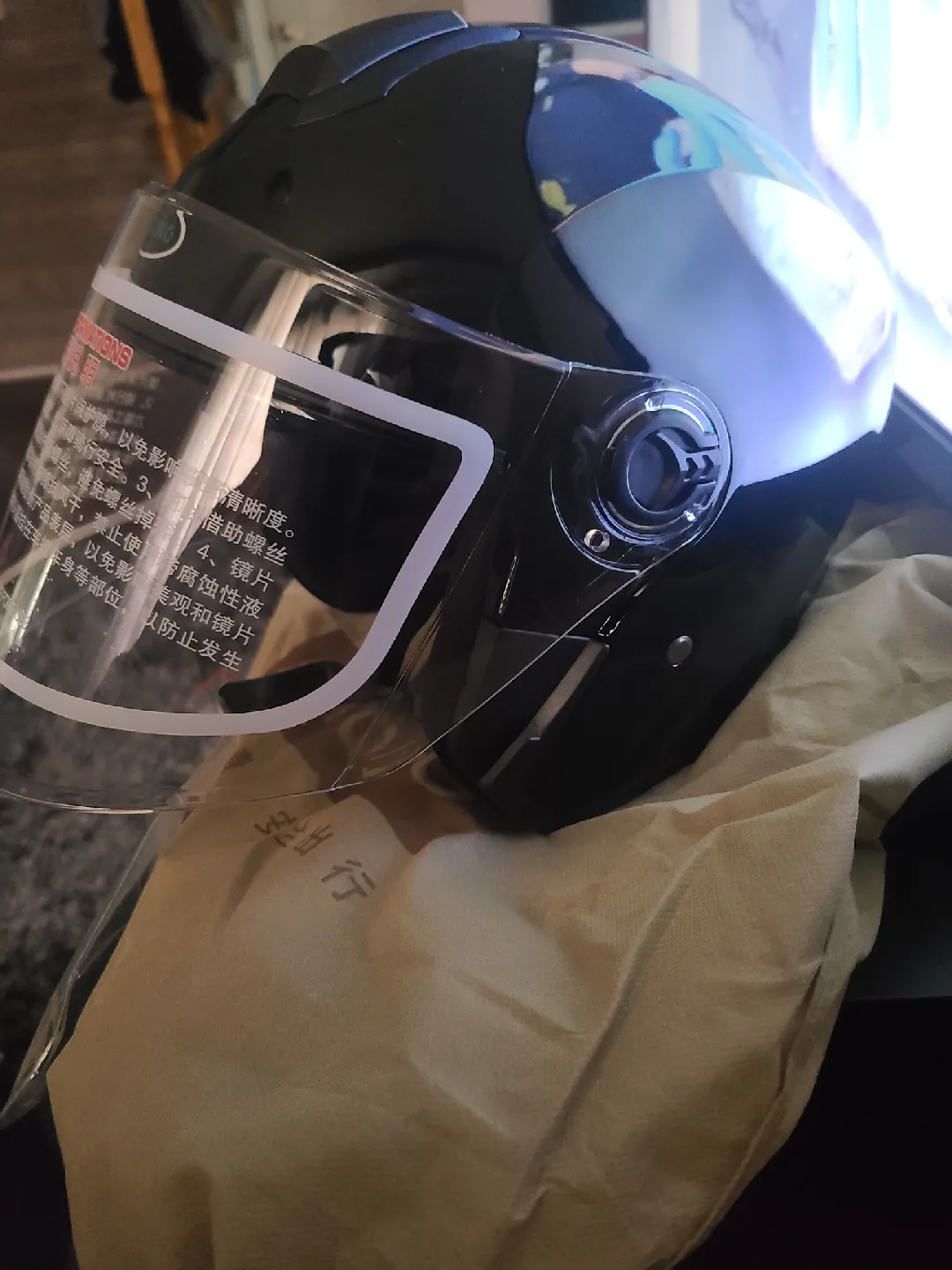 SAIQING Battery Car Helmet image indicator(4)