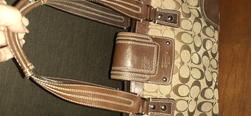 Vintage Coach Signature Canvas & Leather Handbag - photo 5