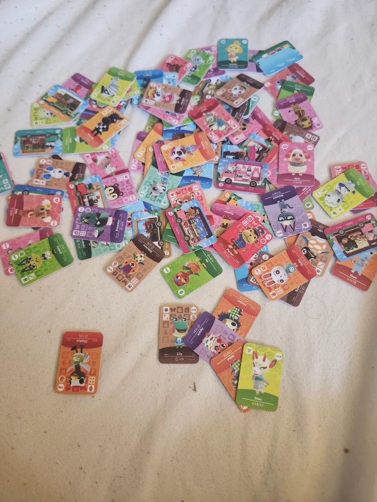 Animal Crossing Mini Amiibo Cards (NFC tag) - Series 1-5 image indicator(2)