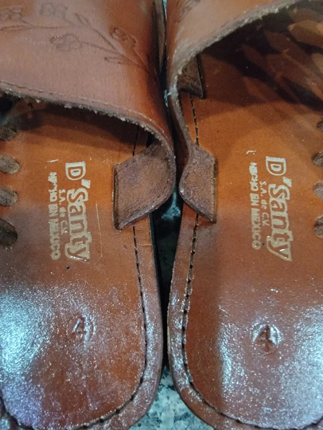 D'Santy Brown Leather Sandals - Size 4 image indicator(3)