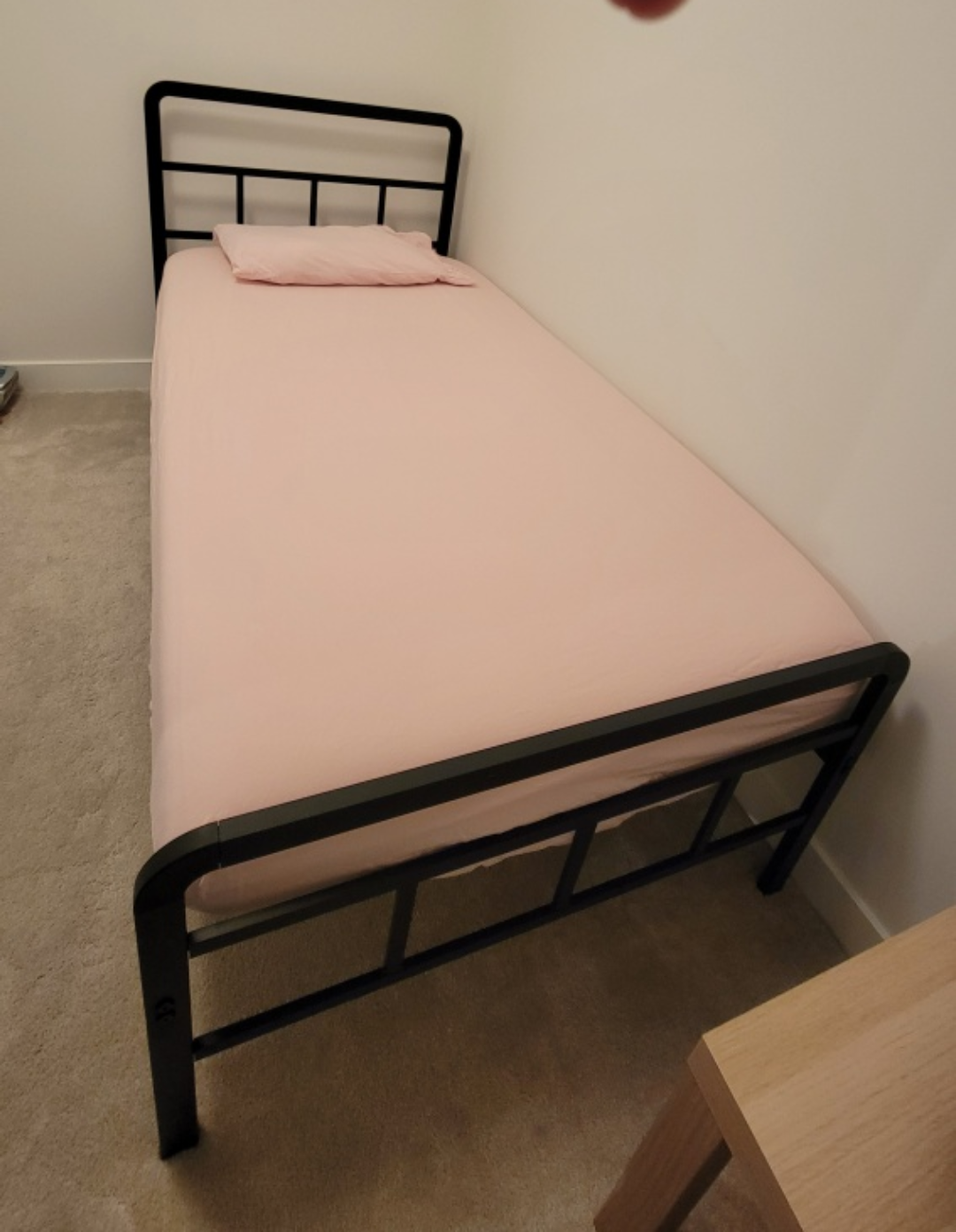 Metal Single Bed Frame with Mattress