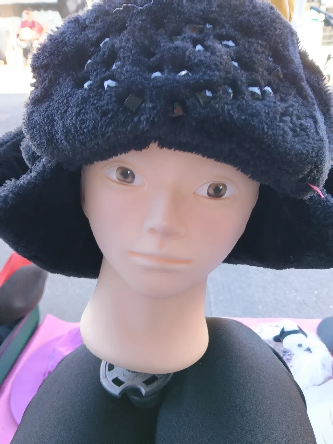 Black Winter Hat thumbnail