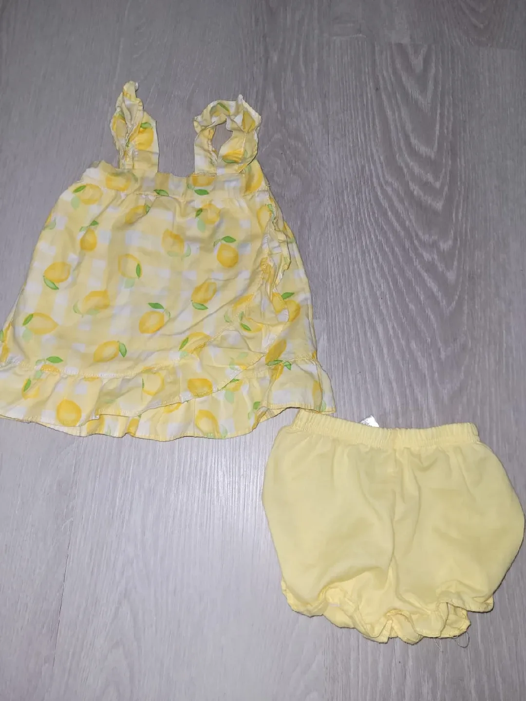 Baby Girl Clothes Bundle - Various Sizes image indicator(3)