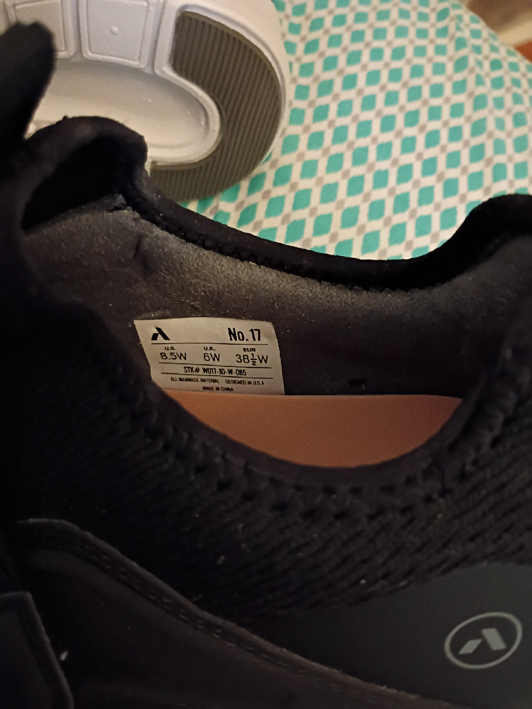 Anodyne No. 17 Black Shoes - US 8.5W - photo 2