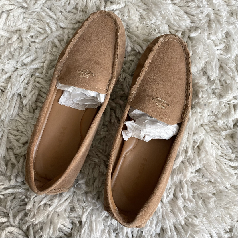 Coach Women’s Amber Tan Suede Leather Loafers Size 6B
