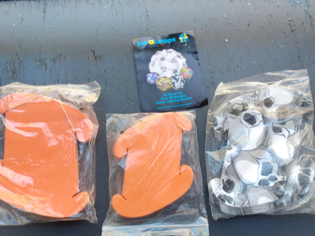 attention teachers Halloween craft plastic puzzle pieces